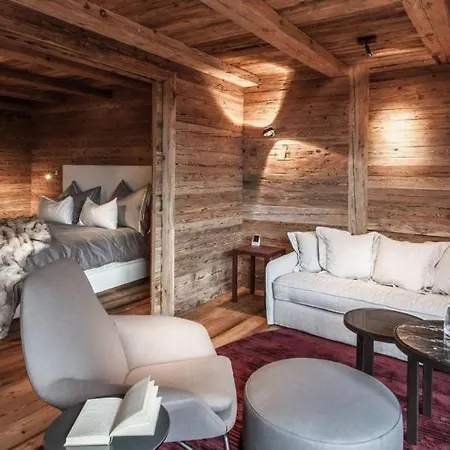 Contact Us At What App - 0041-798-079-427 To Book!! - Hahnenkamm Peak - 12 Personen *