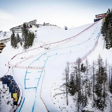 Contact Us At What App - 0041-798-079-427 To Book!! - Hahnenkamm Peak - 12 Personen Villa Kitzbuhel